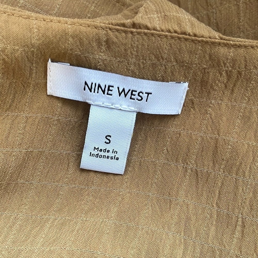 Nine West Ruffle Wide Strap Tank l SIZE S - Picture 6 of 7